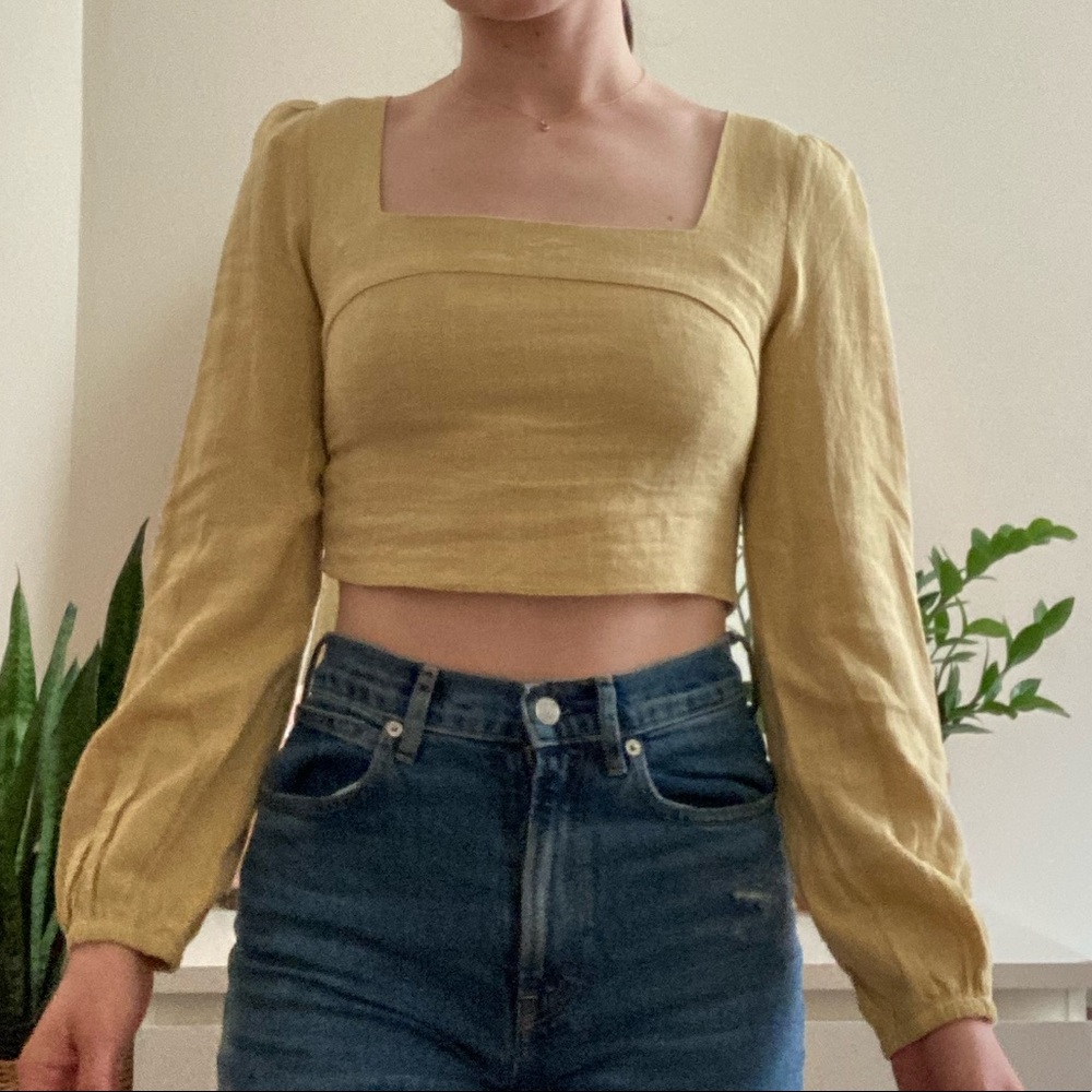 Longsleeve square neck long sleeve top